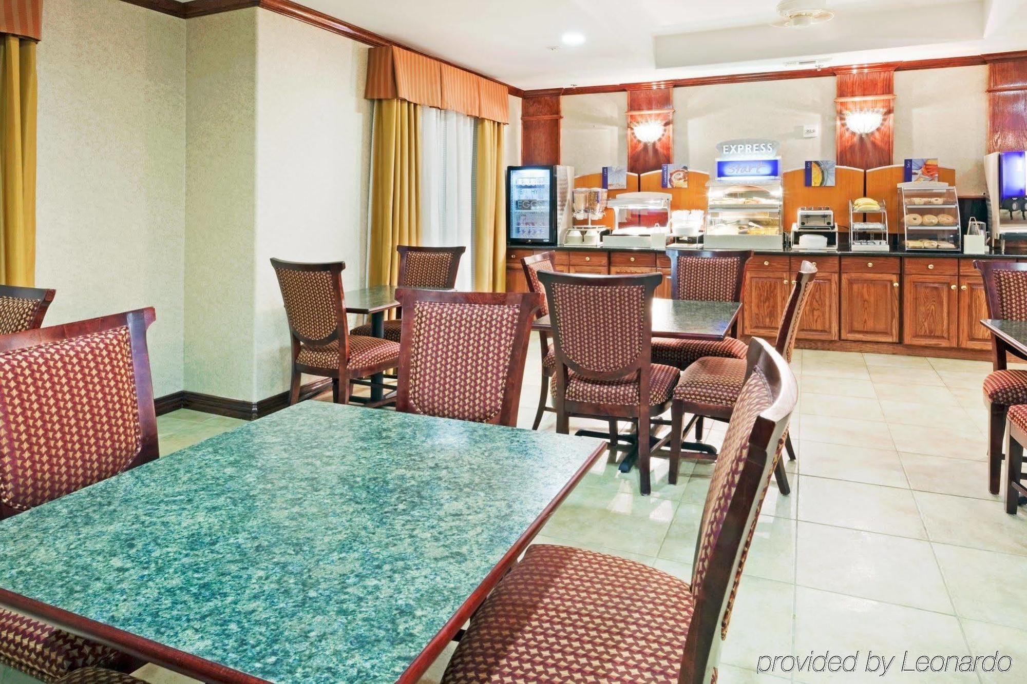 Holiday Inn Express & Suites Dallas - Duncanville, An Ihg Hotel Restaurang bild